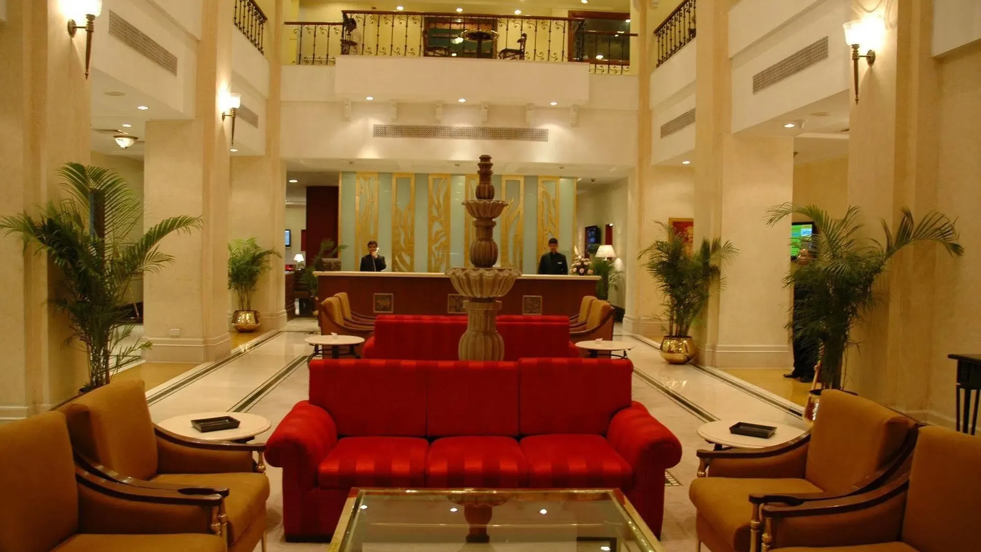 Radisson Hotel Varanasi 5*,